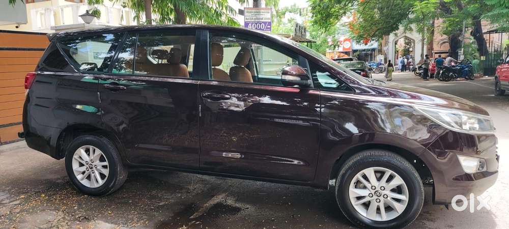 Toyota Innova Crysta 2.4 G Mt, 2017, Diesel