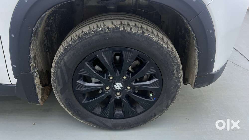Maruti Suzuki Vitara Brezza 1.5 Zxi At, 2021, Petrol