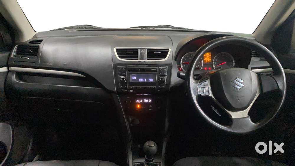Maruti Suzuki Swift Zxi, 2015, Petrol