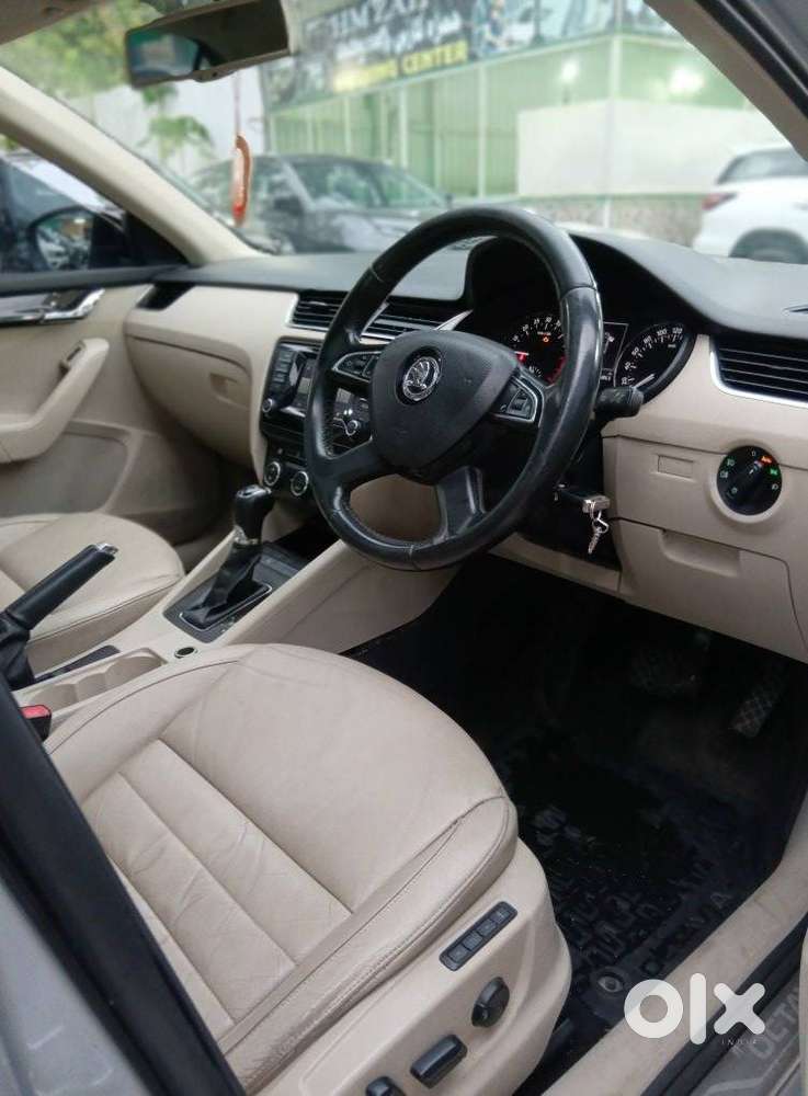 Skoda Octavia 2.0 Elegance Tdi Cr At, 2014, Diesel