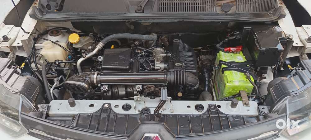 Renault Triber Rxz, 2020, Petrol