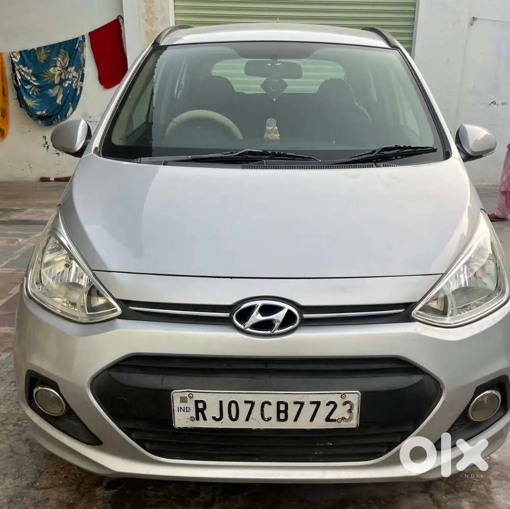 Hyundai Grand I10 Sportz 2015