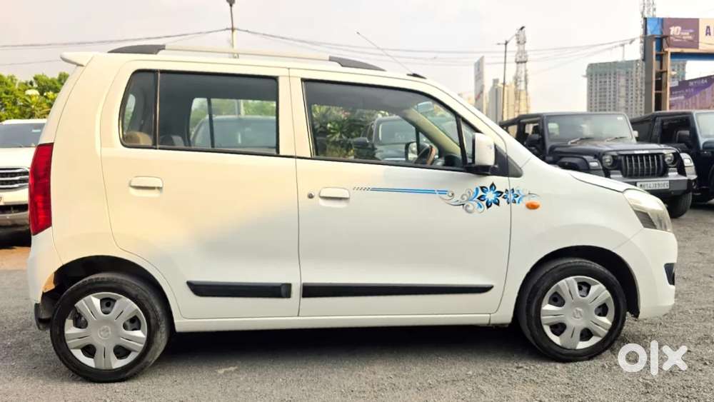 Maruti Suzuki Wagon R 1.0 Vxi Amt, 2017, Petrol