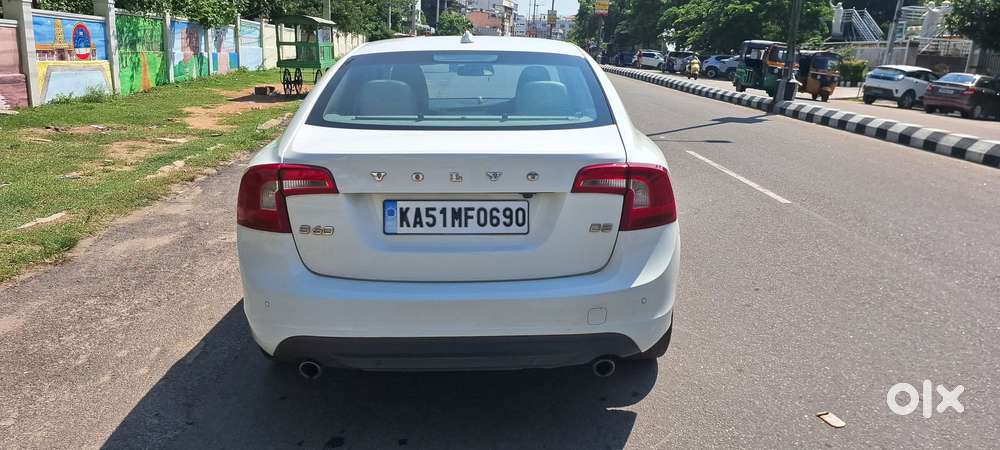 Volvo S60 D5 Inscription, 2014, Diesel