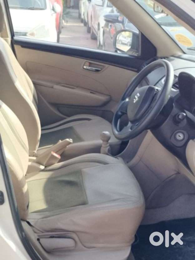 Maruti Suzuki Dzire 1.2 Vxi, 2014, Petrol