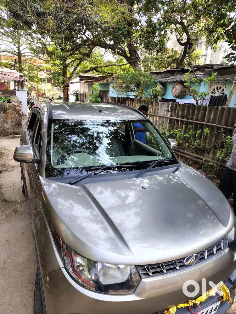 Mahindra Kuv 100 2016 Petrol 43000 Km Driven