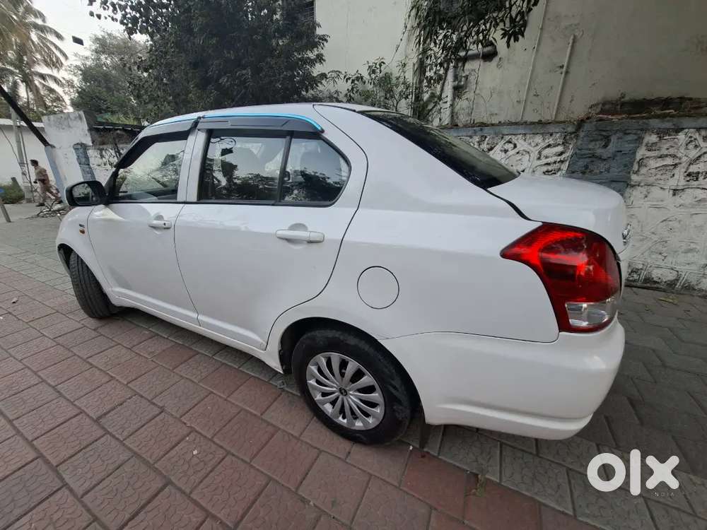 Maruti Suzuki Dzire 2017 Diesel 95000 Km Driven