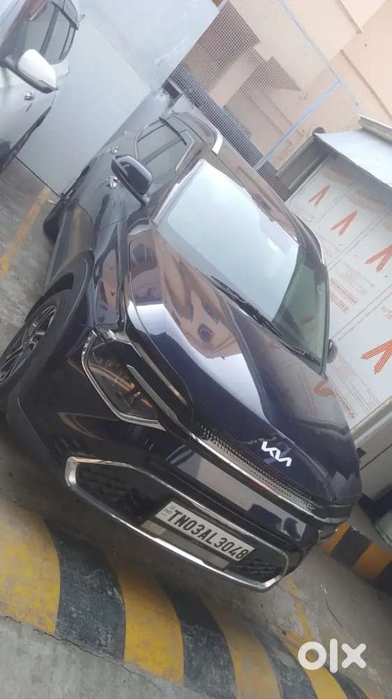 Kia Carens 2024 Diesel Well Maintained