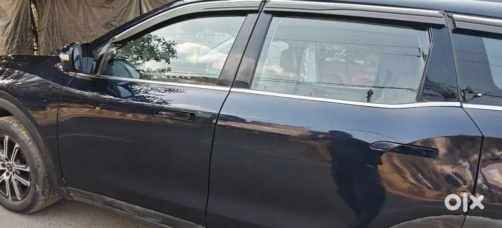 Mahindra Xuv700 2022 Diesel 100000 Km Driven