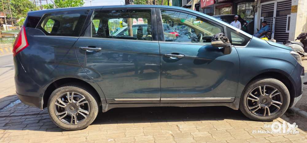 Mahindra Marazzo M8, 2019, Diesel