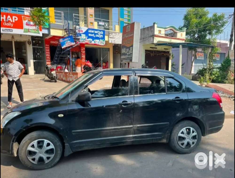 Maruti Suzuki Dzire 2009 Petrol 130000 Km Driven