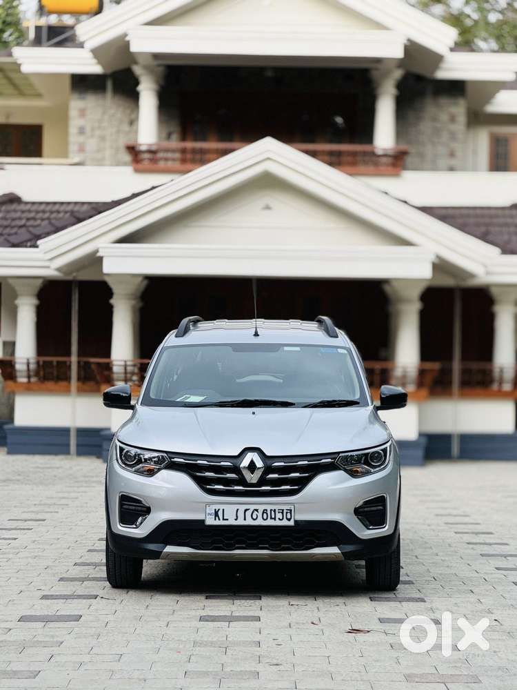 Renault Triber Rxz, 2024, Petrol