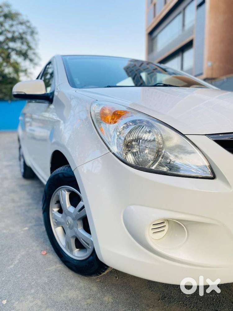 Hyundai I20 Sportz 1.2 Bs-iv, 2012, Petrol