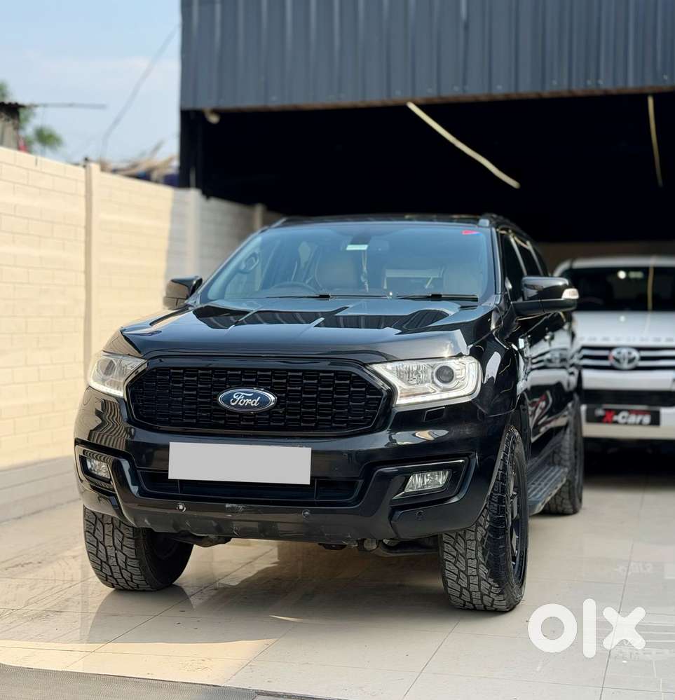 Ford Endeavour 3.2 Titanium At 4x4, 2017, Diesel