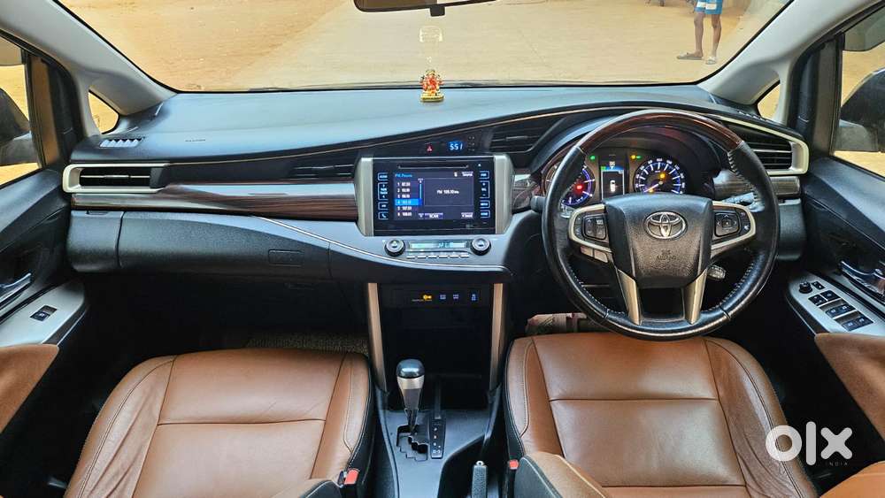 Toyota Innova Crysta 2.8z Automatic, 2018, Diesel