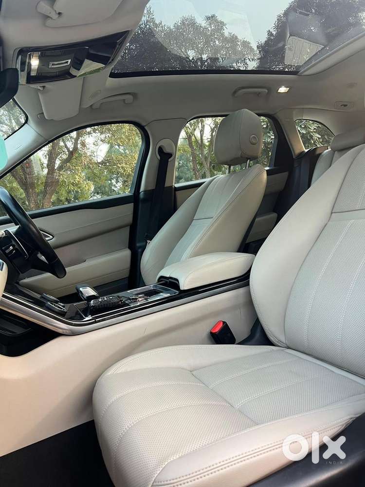 Land Rover Range Velar R-dynamic S Petrol, 2021, Petrol