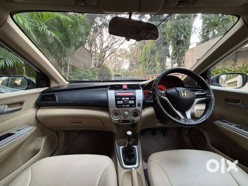 Honda City V Inspire, 2011, Petrol