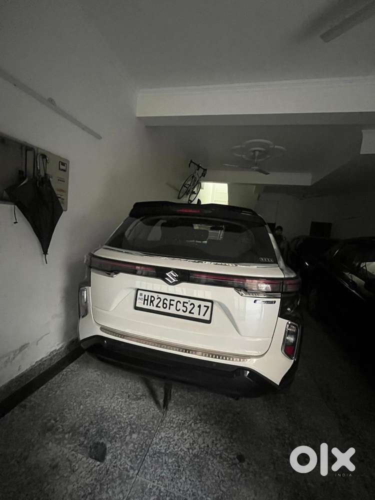 Maruti Suzuki Grand Vitara Petrol 21000 Km Driven