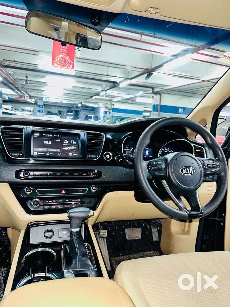 Kia Carnival Prestige, 2021, Diesel