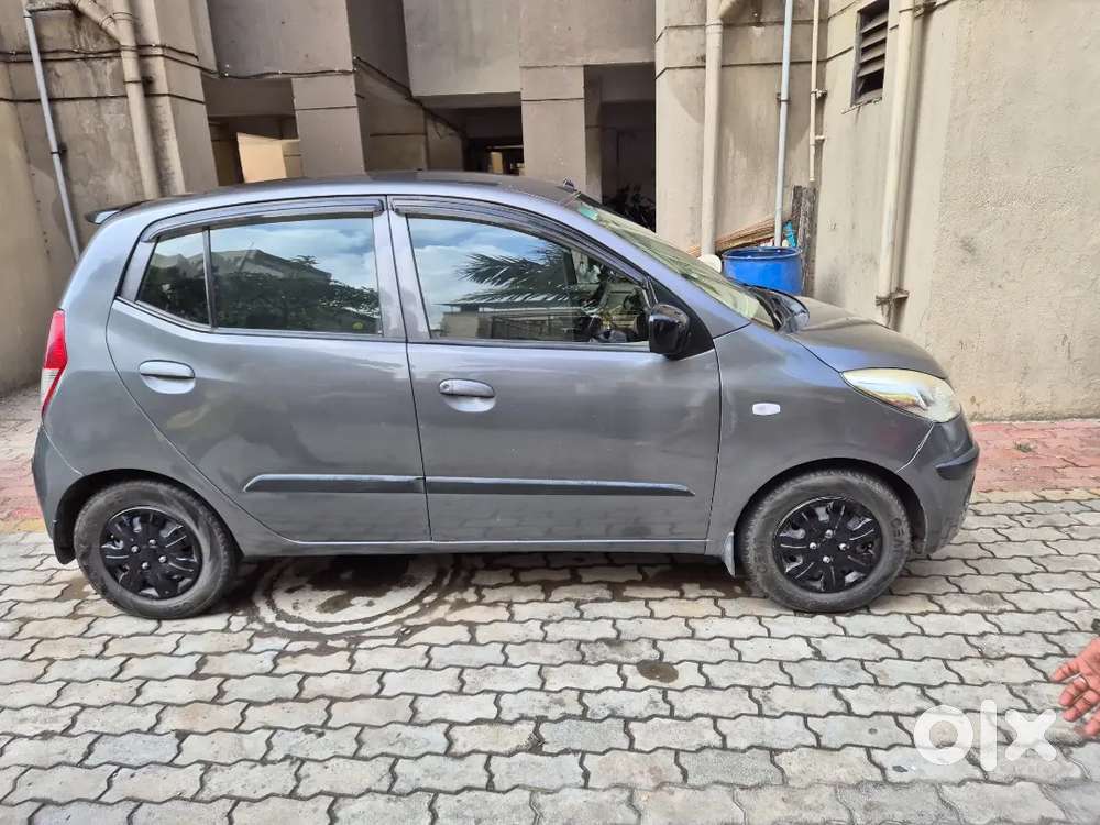 I10 Petrol 1.2 Gray