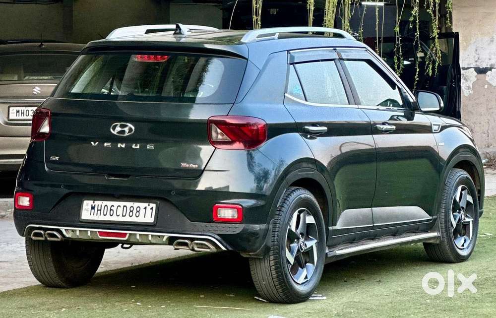 Hyundai Venue Sx+ At, 2021, Petrol