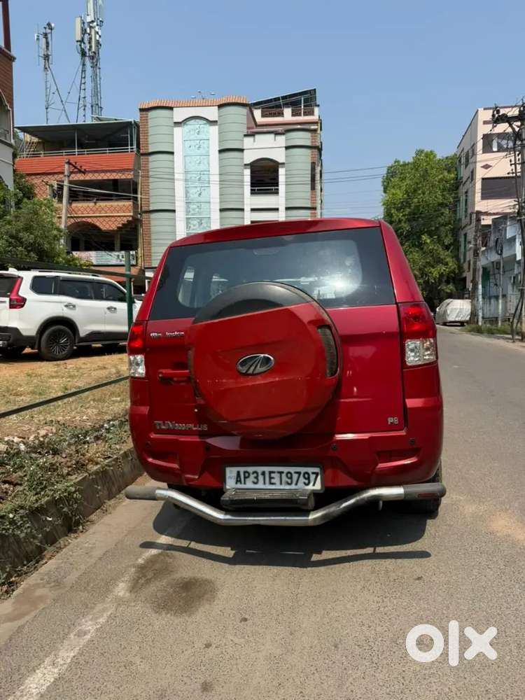 Mahindra Tuv 300 Plus 2018 Diesel 180000 Km Driven