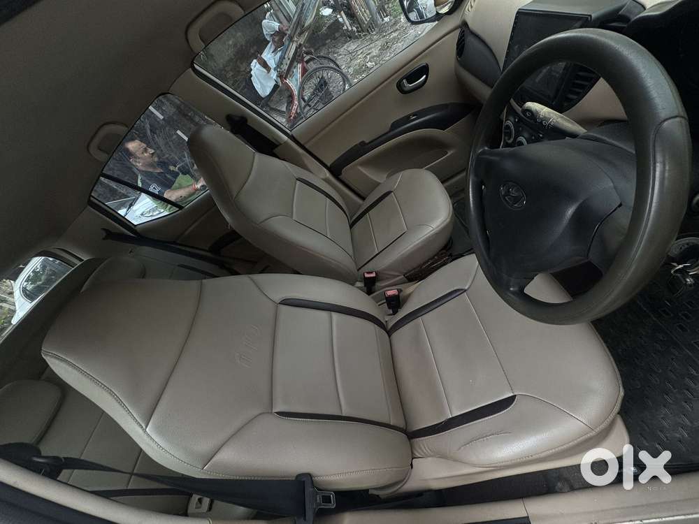 Hyundai I10 Sportz At, 2009, Petrol