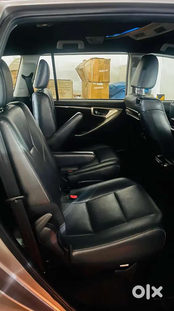 Toyota Innova Crysta 2021 Diesel 74000 Km Driven