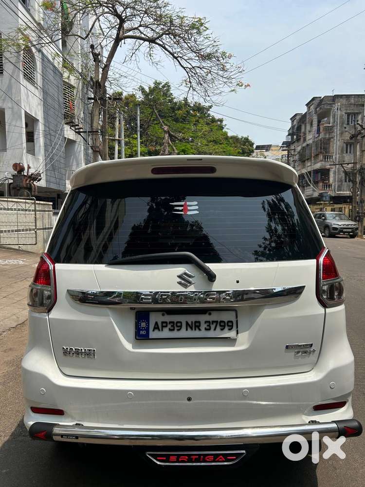 Maruti Suzuki Ertiga Shvs Zdi Plus, 2018, Diesel