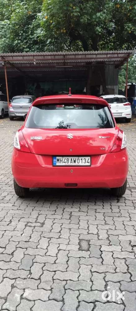 Maruti Suzuki Swift Vxi Optional, 2017, Petrol