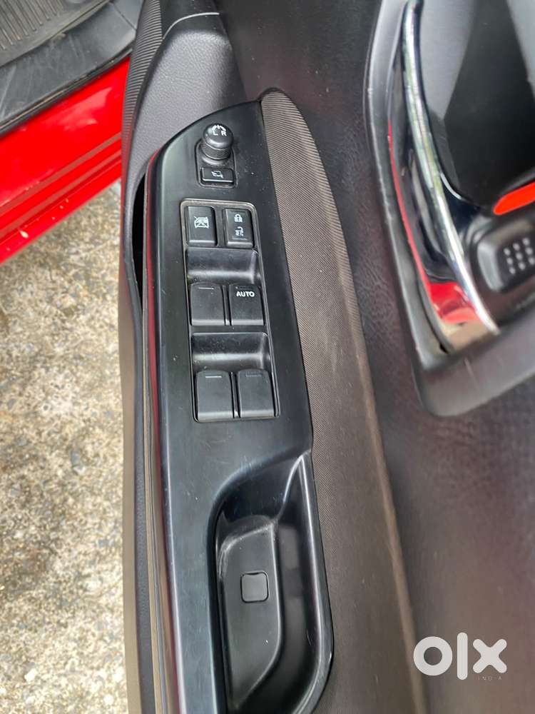 Maruti Suzuki Swift 1.3 Vxi, 2015, Petrol