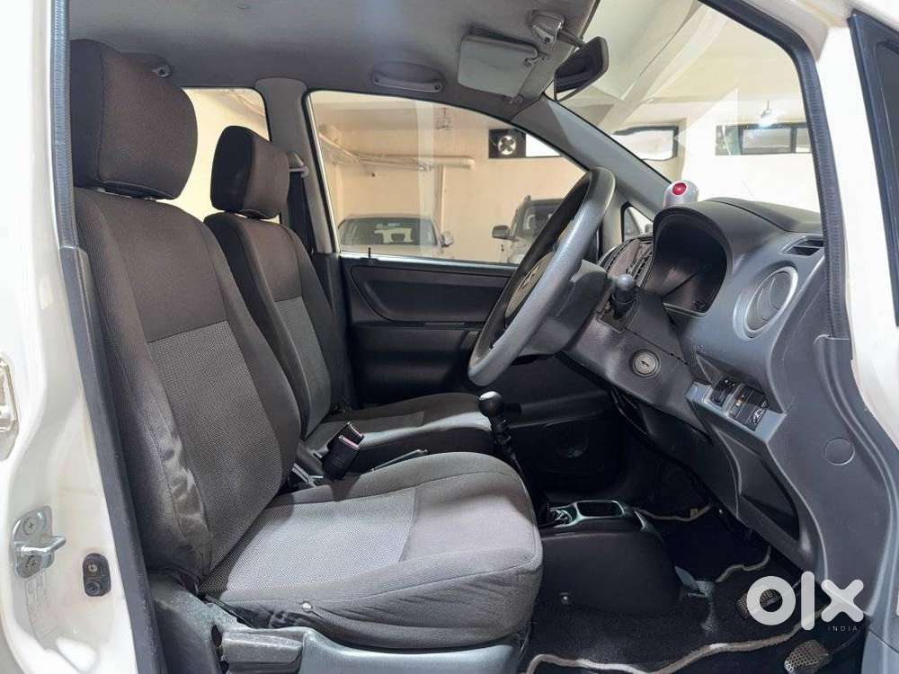 Maruti Suzuki Zen Estilo Lxi Bs Iv, 2009, Petrol