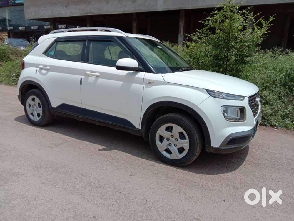 Hyundai Venue S 1.2 Petrol, 2021, Petrol