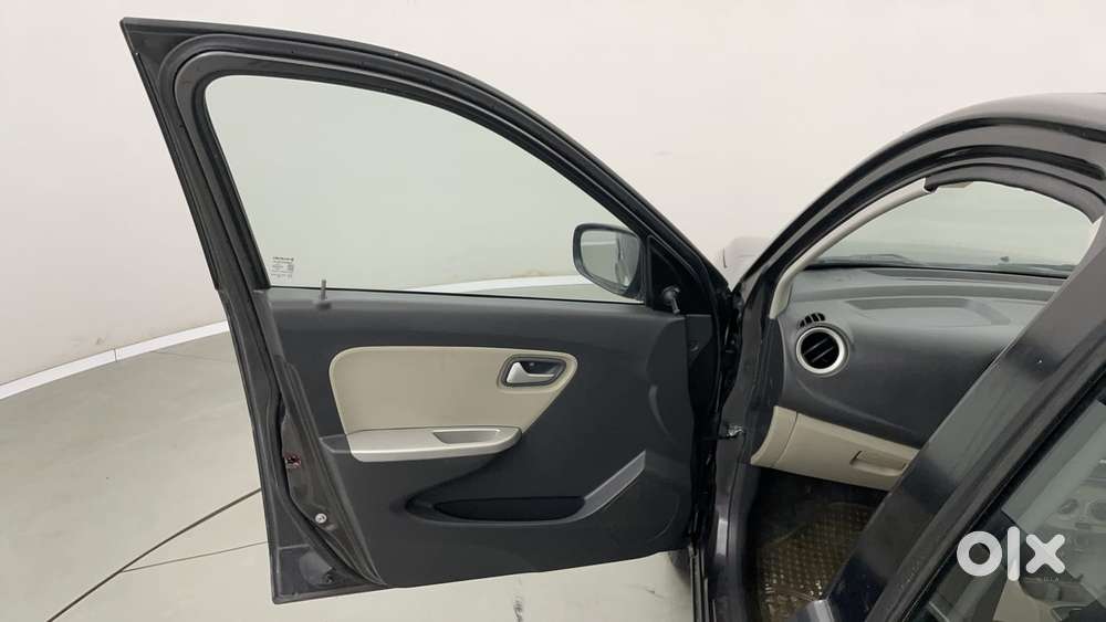 Maruti Suzuki Alto K10 2010-2014 Vxi, 2017, Petrol