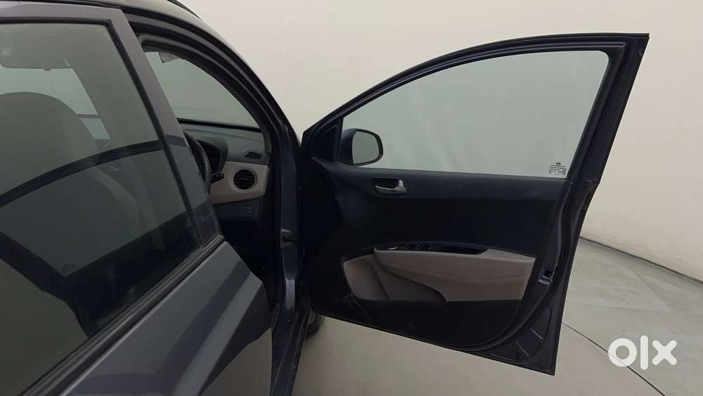 Hyundai Grand I10 1.2 Kappa Sportz, 2015, Petrol