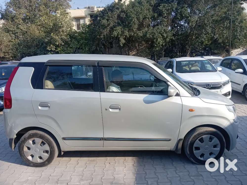 Must Sell, Sandomly Driven, Less Than 50000 Kms In Last 5 Years.