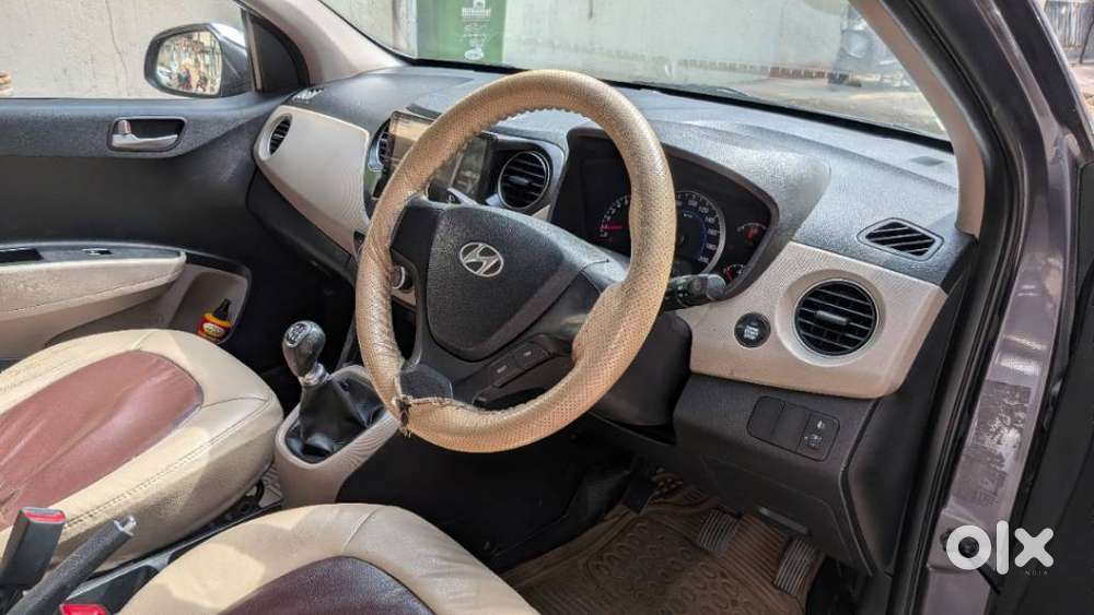 Hyundai Grand I10 1.2 Sportz(o) Dual Tone, 2014, Petrol