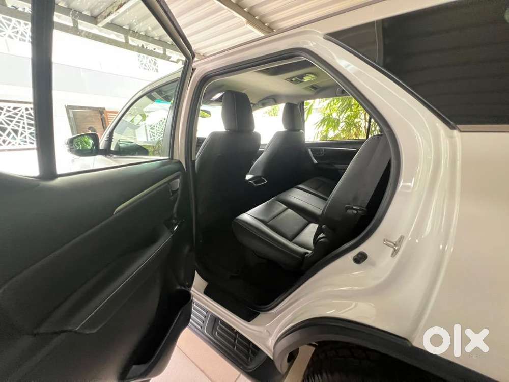 Toyota Fortuner 2024 Diesel 15400 Km Driven