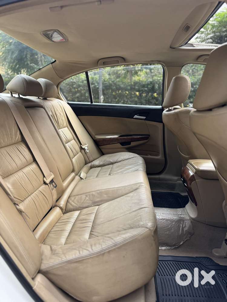 Honda Accord 2.4 Vti-l Automatic, 2012, Cng & Hybrids