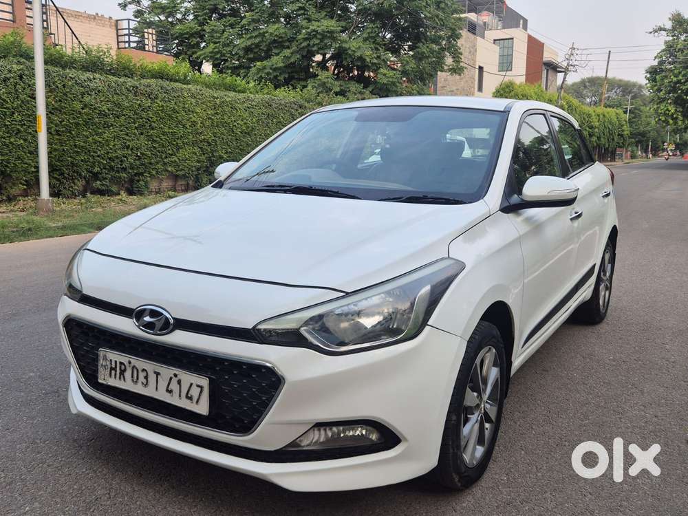 Hyundai I20 1.4 Asta (o) Crdi, 2015, Diesel