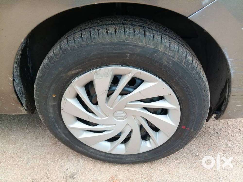 Maruti Suzuki Ertiga 1.5 Vxi, 2023, Cng & Hybrids