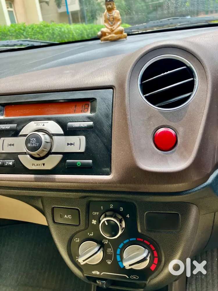 Honda Amaze 2013 Diesel Well Maintained