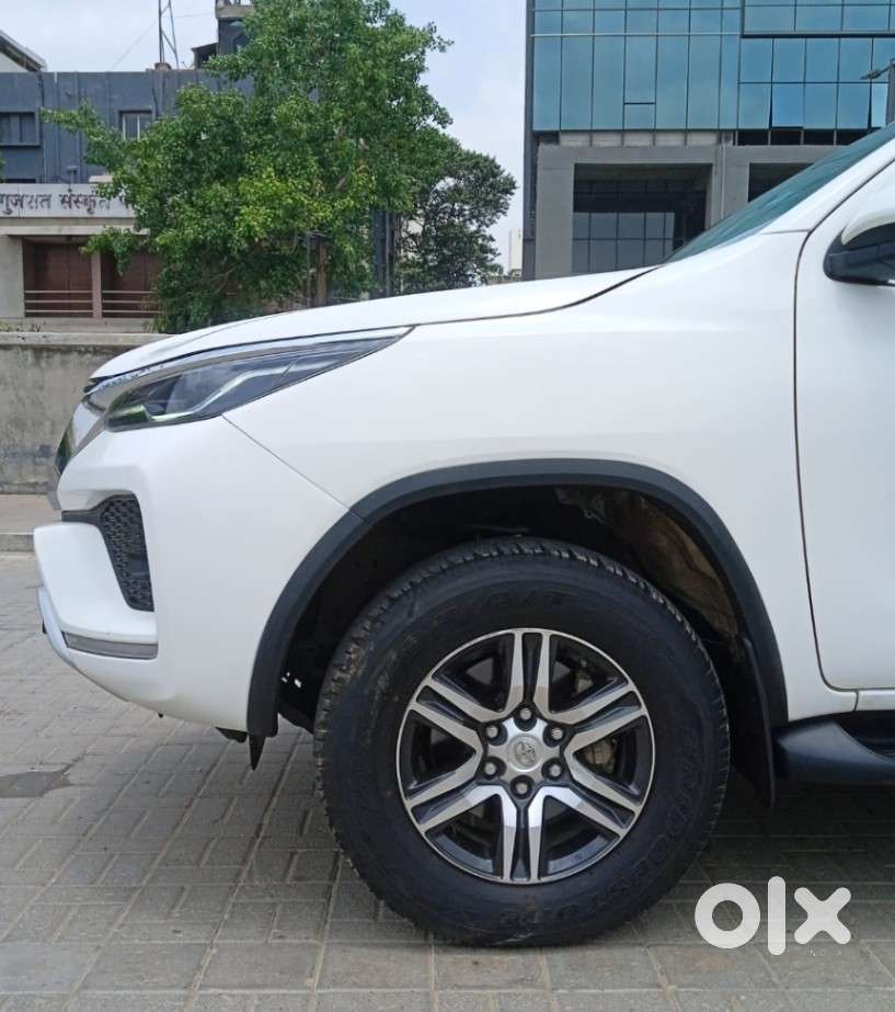 Toyota Fortuner 4x2 At 2.8 Diesel, 2023, Diesel