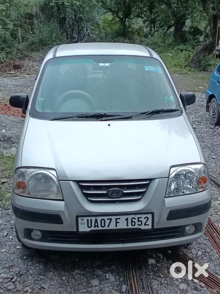 Good Condition Top Model Santro Lxi
