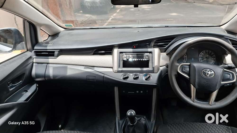 Toyota Innova Crysta 2.4 Gx Mt 8s, 2016, Diesel