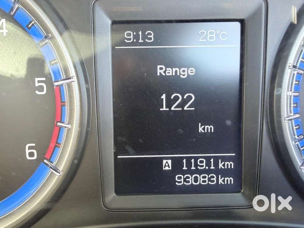 Maruti Suzuki Scross1.6 Ddis 320 Well Maintained