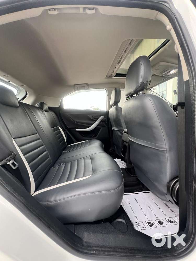 Tata Nexon, 2021, Petrol