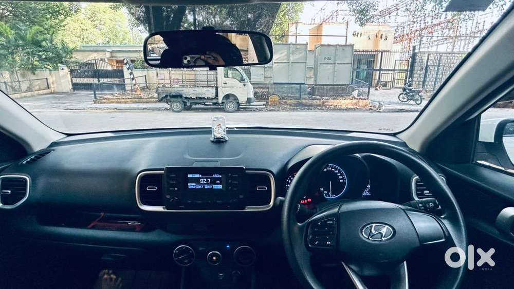 Hyundai Venue Petrol Manual 2021 Car
