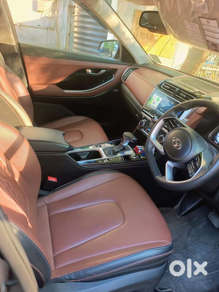 Hyundai Alcazar 2.0 Signature (o) Petrol At 7 Str, 2022, Petrol