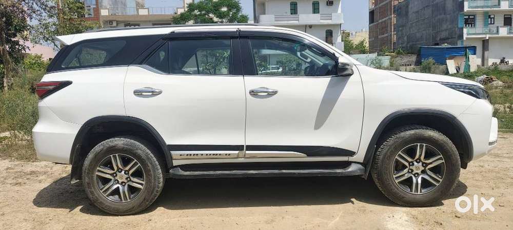 Toyota Fortuner 4x2 At 2.8 Diesel, 2022, Diesel